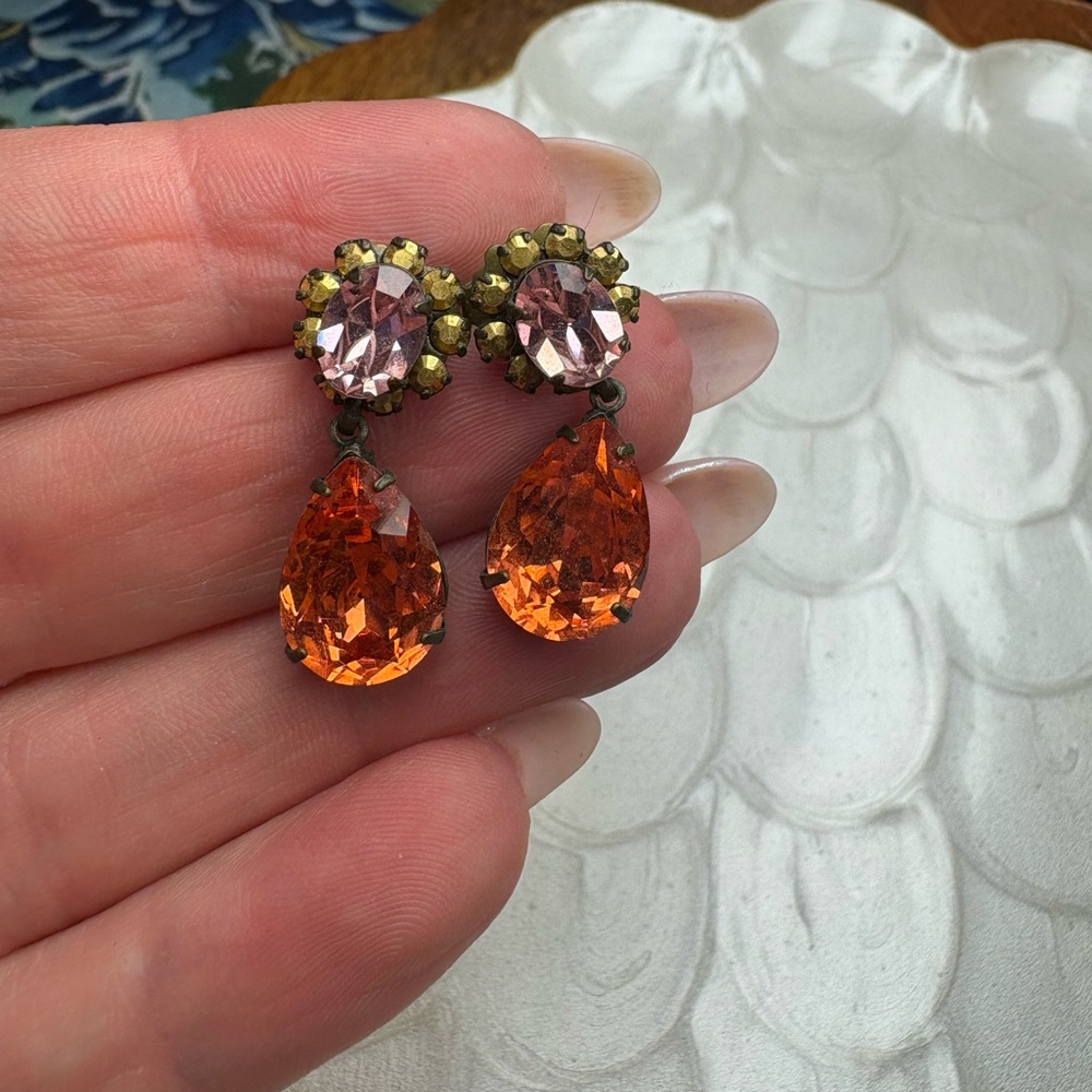 Sorrelli Elegant Coral and Pink Drop Earrings